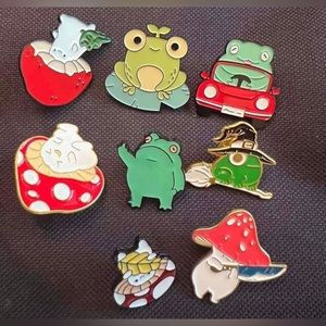 Frog Mushroom Enamel Pins & Brooches New